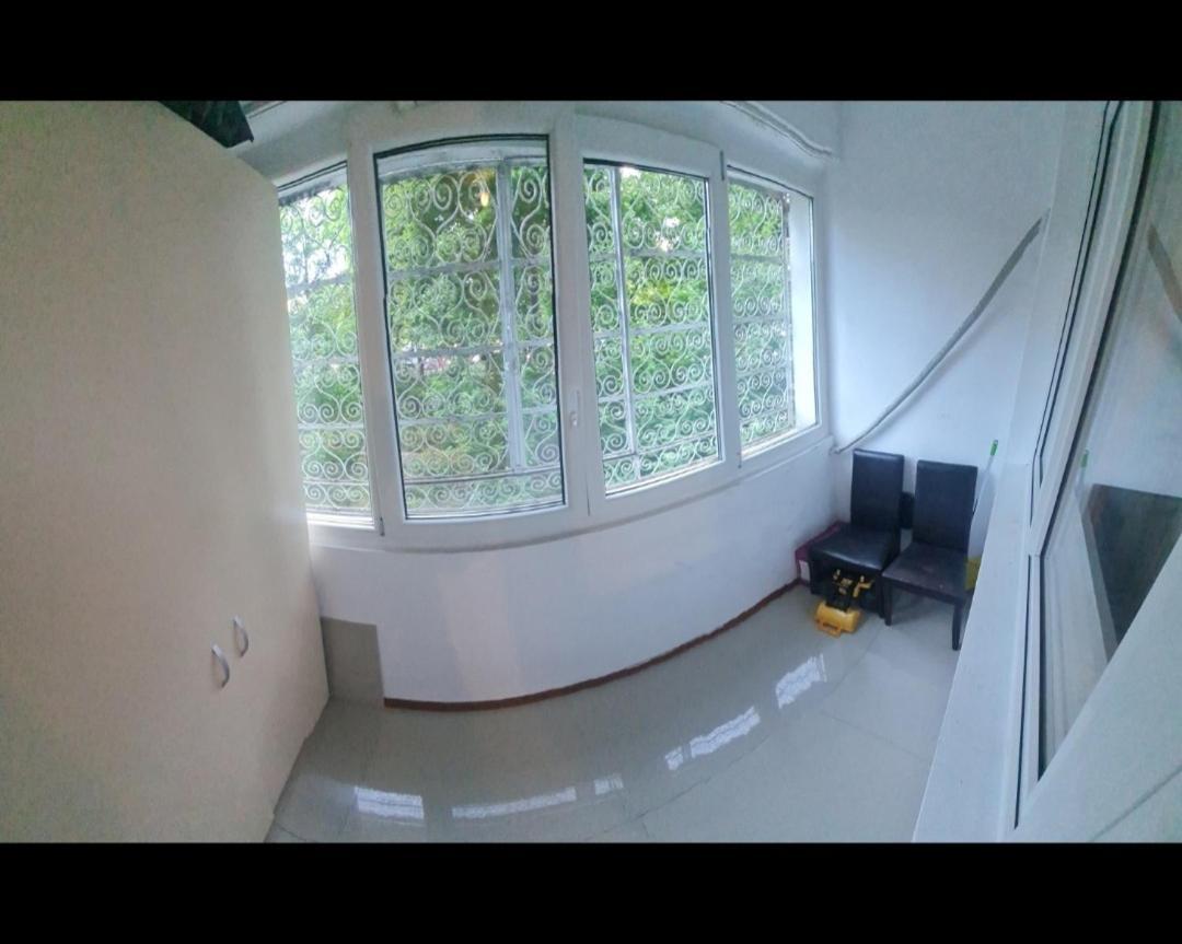 Two Rooms Parc Ior Apartament Bucharest Exterior photo